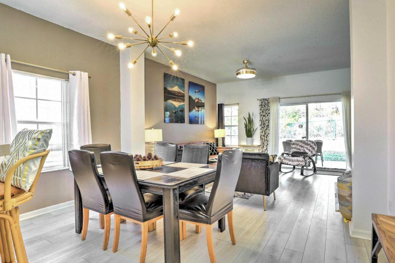 Bright Retreat Pool Access! Kissimmee